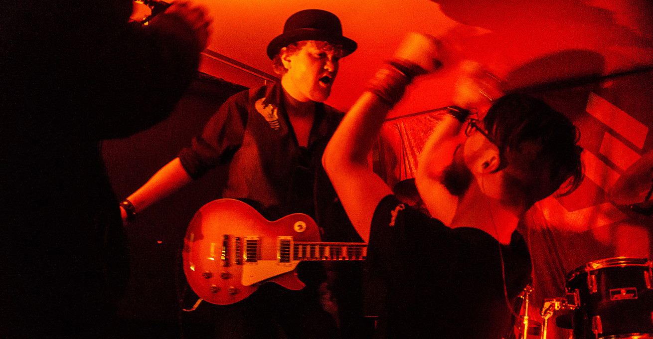 CENTRAL EXPRESS @ LE BUZZ BELLEVILLE