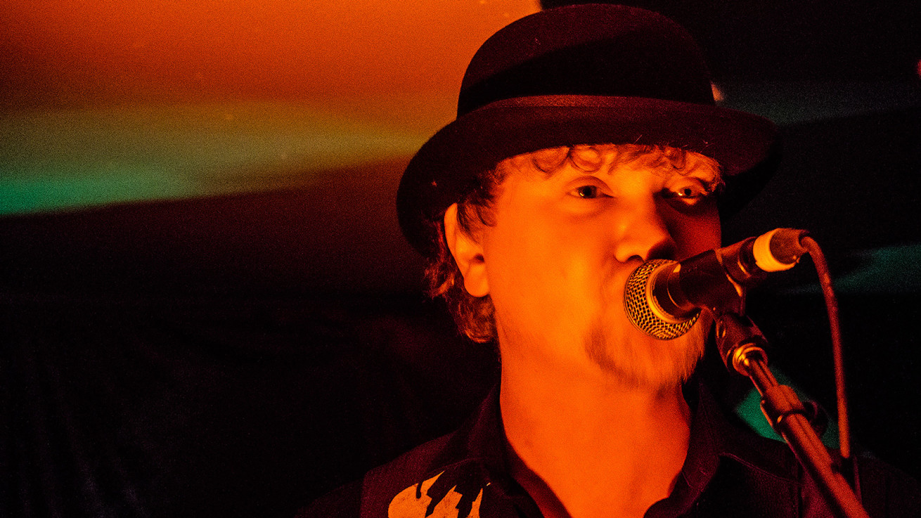 CENTRAL EXPRESS @ LE BUZZ BELLEVILLE