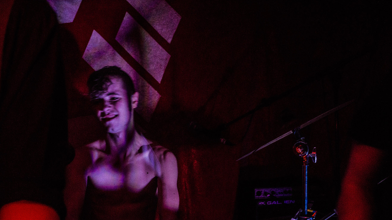 CENTRAL EXPRESS @ LE BUZZ BELLEVILLE