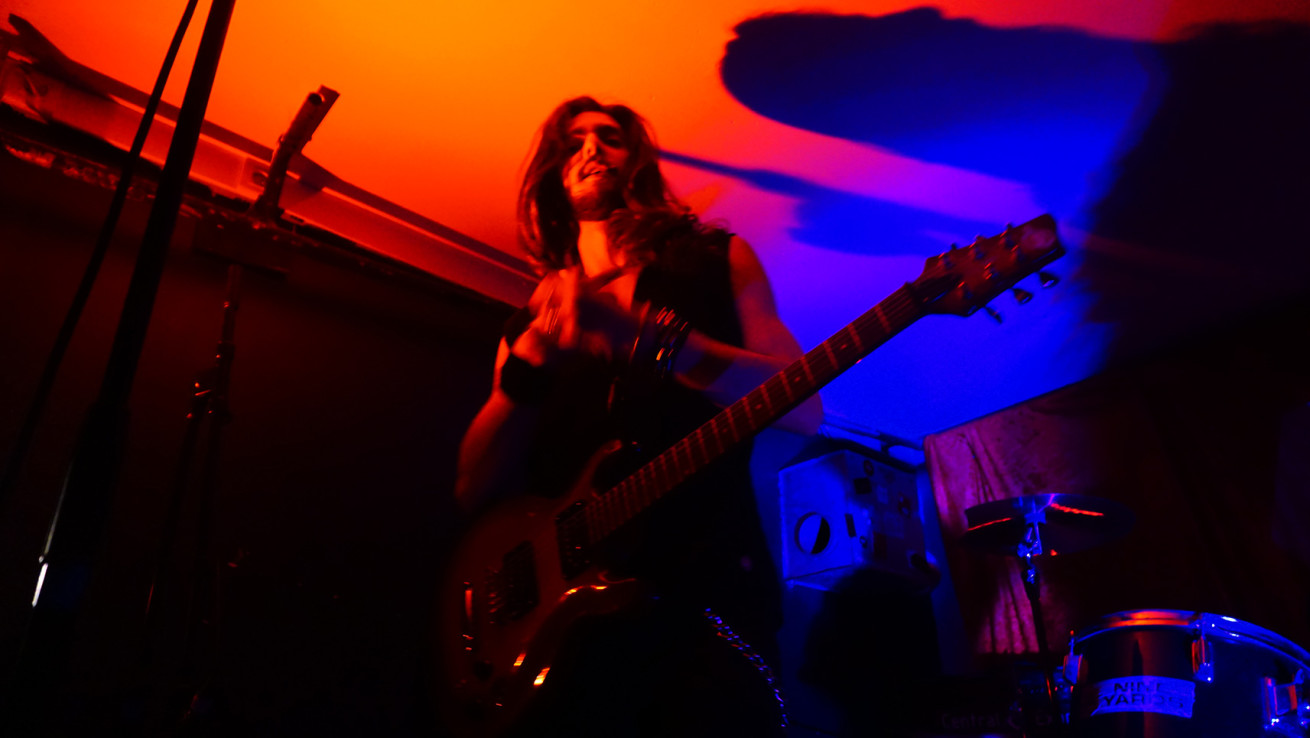 MAD KICK @ LE BUZZ BELLEVILLE