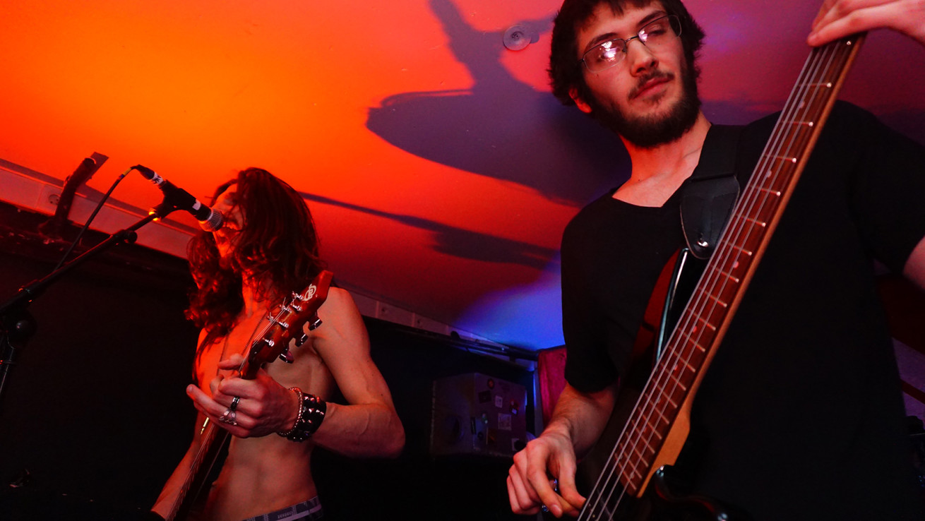 MAD KICK @ LE BUZZ BELLEVILLE