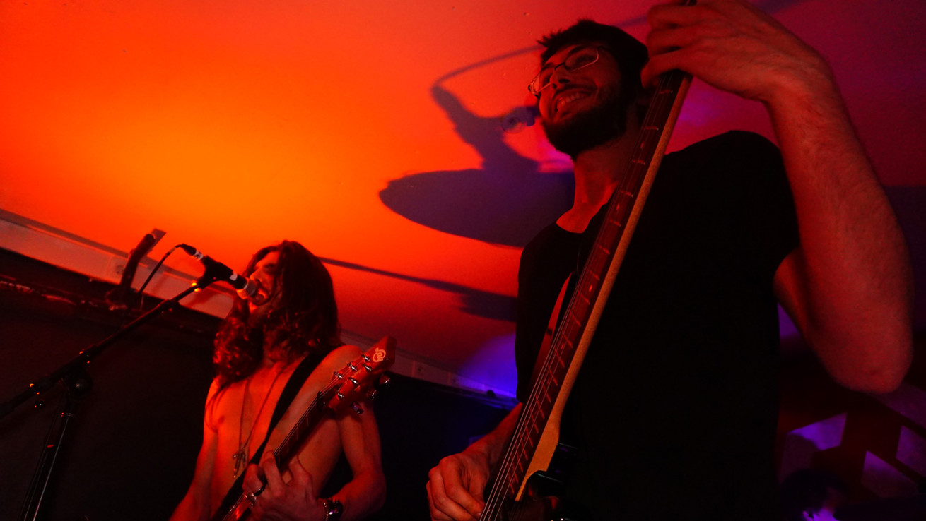 MAD KICK @ LE BUZZ BELLEVILLE