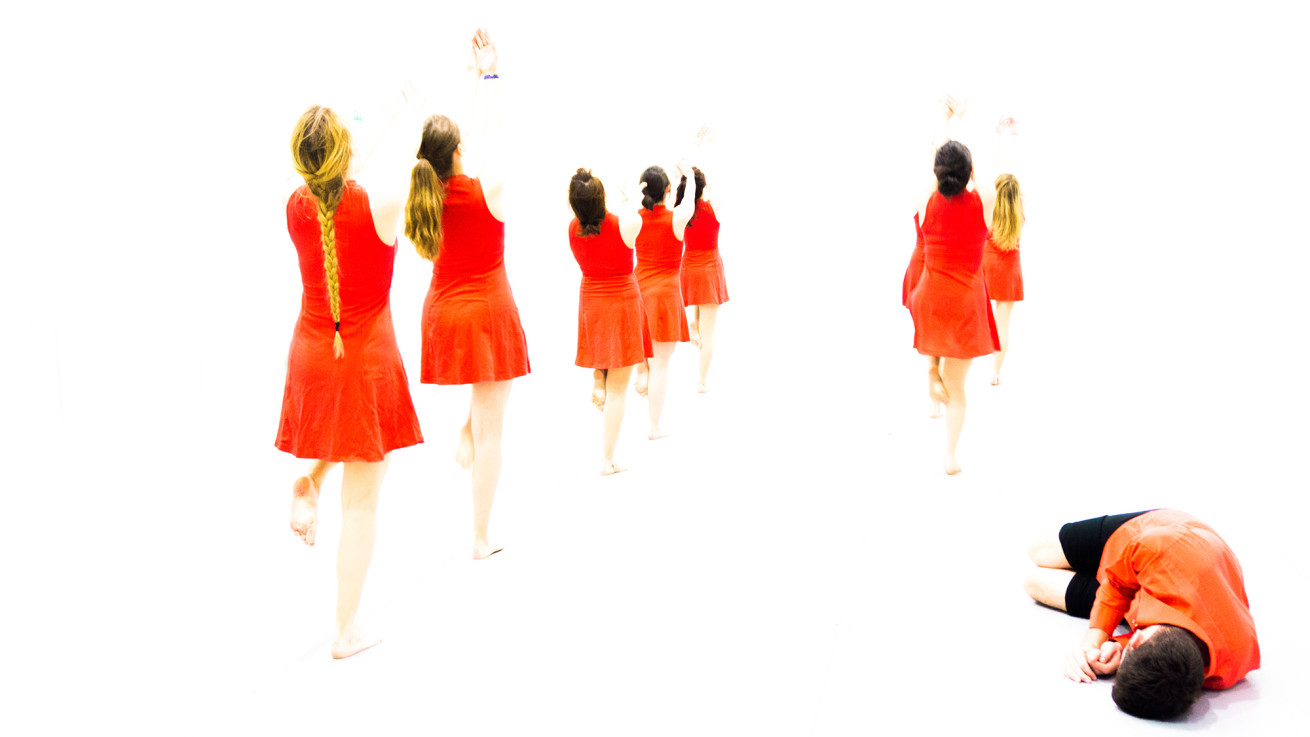 dancers-in-the-light-1